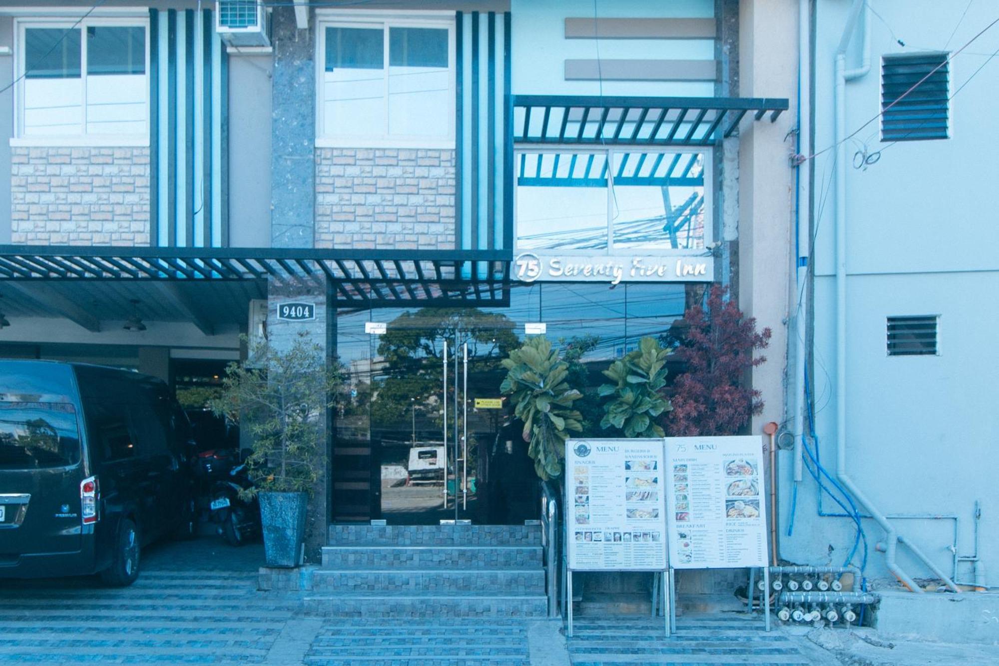 Reddoorz Plus At Seventy Five Inn Near Manila Airport Paranaque City Eksteriør bilde